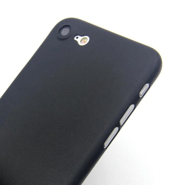 Mattsvart skal till iPhone 7 - 0,3mm Svart