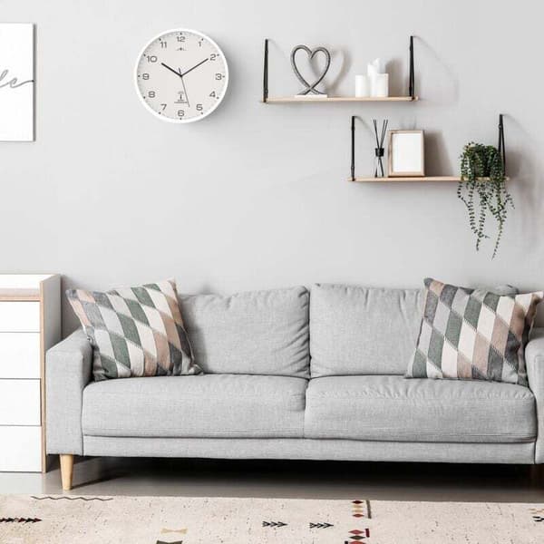 Silent white radio-controlled quartz wall clock, Ø 31 cm, with second hand and automatic time adjustment.