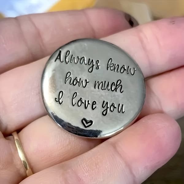 Et oppriktig kobberkantet lommemynte Always remember how...