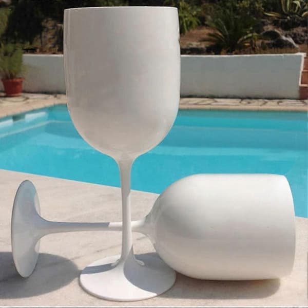 4 stk. elegante og uknuselige vinglass, plastvinglass, svært bruddsikre vinglass