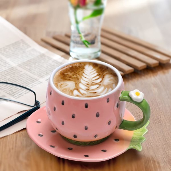 Keramisk tekopp og skål Kaffe krus Jordbær Kaffe krus med skål - 8 Ounce (Rosa)