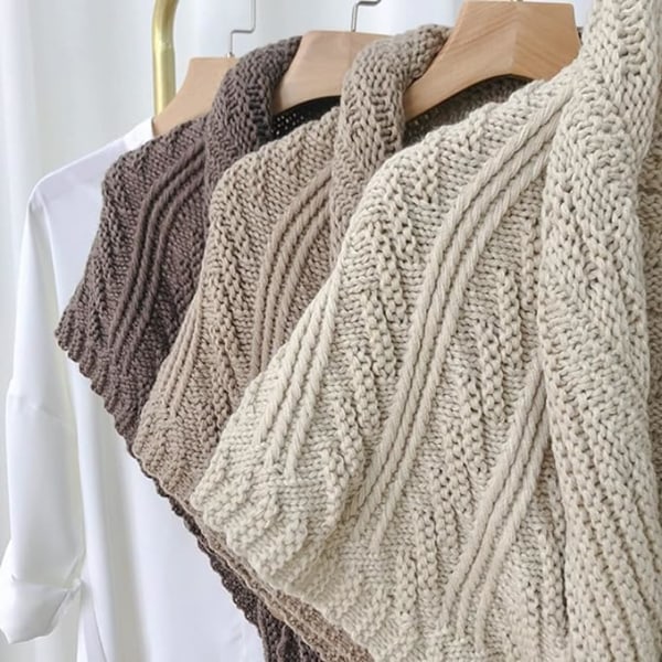 Höst Vinter Stickad Sjal Mode Halsduk Stickad Triangel Sjal med Läder Spänne Casual Mångsidig Sjal Wrap