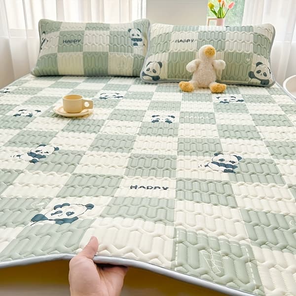 Cooling Mat for Single and Double Beds, Panda Pattern with Grid Design, Cooling Ice Silk Fabric, Summer Cooling Mat with Effective Cooling Sensation 200 x 220cm