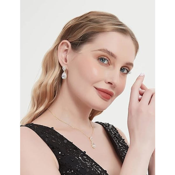 Tåardrop Cubic Zirconia Drop Örhängen Halsband Brud Smyckeset Bröllop Bal Gåvor För Brudtärna