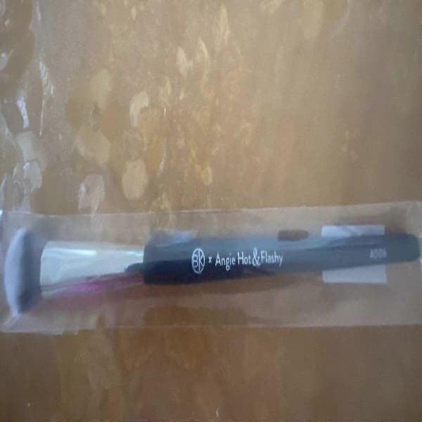 Beauty Brushes Angie Hot & Flashy A506 Peitevoide