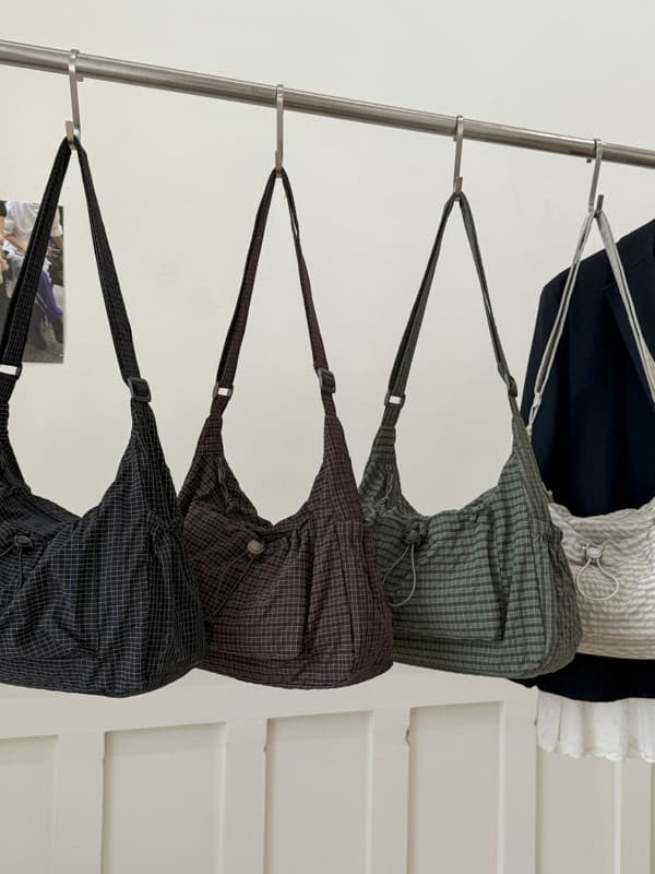 Large Capacity Shoulder Bag 2025 Autumn New Solid Color Nylon Crossbody Bag Casual Solid Color Canvas Bag