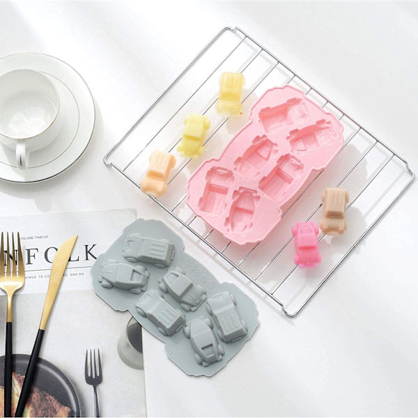 Bil Silikoneform 3D Bilform Chokolade Slikform Sød Racerbilform til Børn Brugt til at lave håndlavede kager, farveblyanter, fondant, isterninger (2 stk)