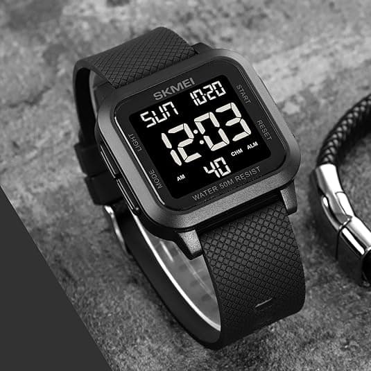 New square watch with large dial, waterproof/alarm/countdown/dual time zone/chronograph/12/24 hours (black & black)
