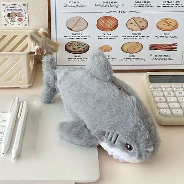 Plush Pennfodral - Multifunktionell Söt Cartoon Penna Förvaringspåse Plush Haj | Stor Kapacitet Rolig Blixtlås Pennfodral | Haj Pennfodral