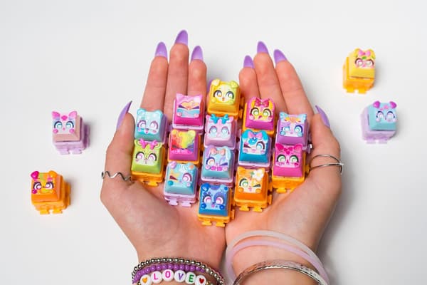 Goliath - CLICKEEZ Multi Pack Serie 5 Søde Nøglering Tryklegetøj - Nøglering Stressaflastende Legetøj - Sensorisk ASMR Effekt Legetøj - 30+ Sæt random 5pcs