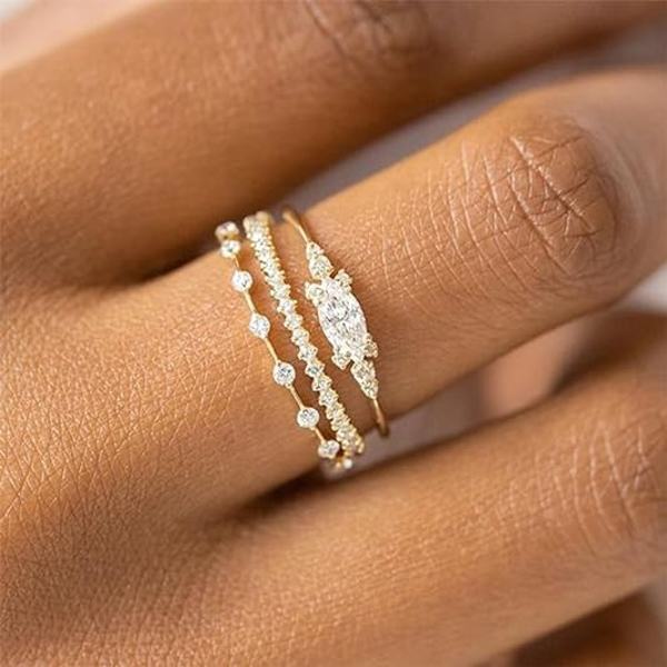 Ikke-anløbende stablebare guldringe til kvinder - Trendy Dainty 14K guld stablebare kubisk zirkonia tommelfingerring sæt - Løftering til forlovelse - Størrelse 7