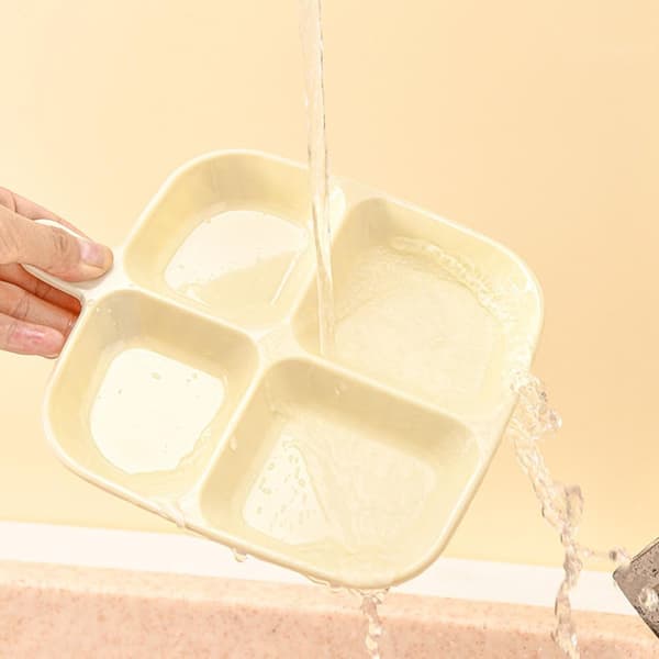 2-pack 4-facks snacksbrickor i plast för aptitretare, frukt, barnsnacks, desserter, beige sektionsindelade serveringsfat