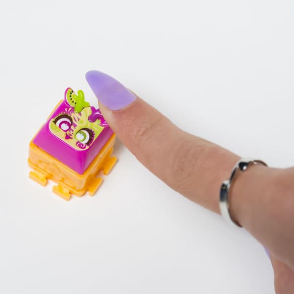 Goliath - CLICKEEZ Multi Pack Serie 5 Søde Nøglering Tryklegetøj - Nøglering Stressaflastende Legetøj - Sensorisk ASMR Effekt Legetøj - 30+ Sæt random 5pcs