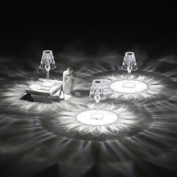 Krystallampe, trådløs lampe, farveskiftende touch-lampe, genopladelig diamantbordlampe til soveværelse, stue, festmiddag (3 farver)