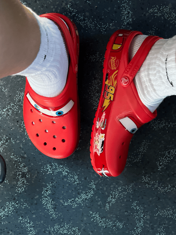 Crocs Lightning McQueen - Lightning McQueens Utomhustofflor 37(EUR)