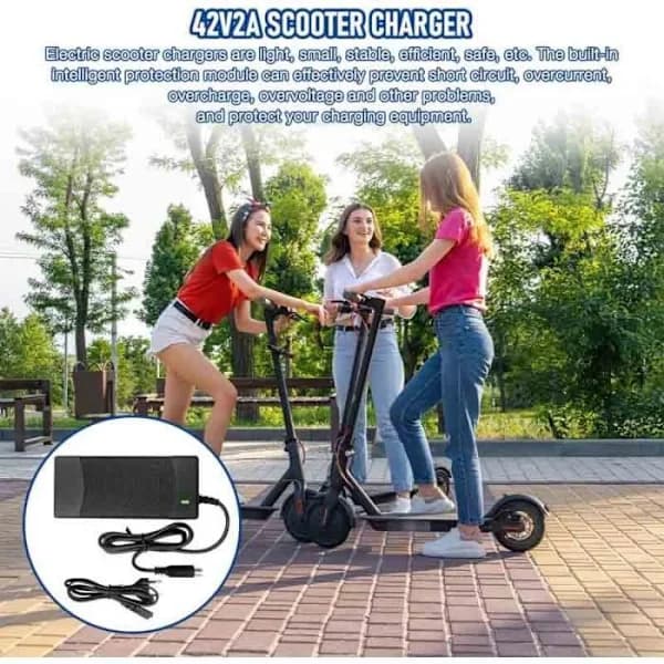 Lader - M365 - 42V 2A - Kompatibel med Ninebot - Rask og sikker lading