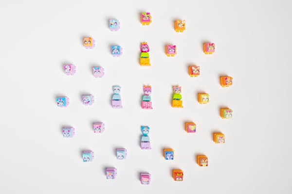 Goliath - CLICKEEZ Multi Pack Serie 5 Søde Nøglering Tryklegetøj - Nøglering Stressaflastende Legetøj - Sensorisk ASMR Effekt Legetøj - 30+ Sæt random 5pcs