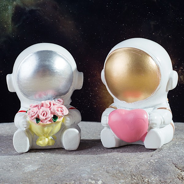 Resin Astronaut Triumph 2-delt Figur Rommann Statue Dekor Ornament Dekorasjoner for Bursdagsfester