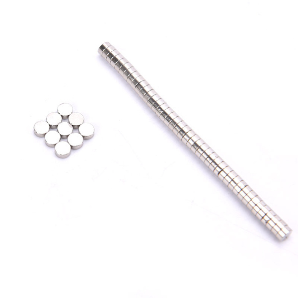 50 st 4x2 mm rund form jord neodym Super stark magnetisk M Silver