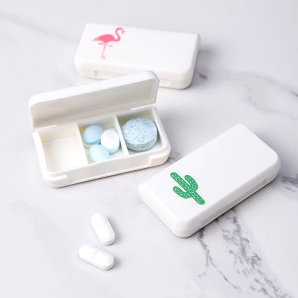 3Grids Mini case Plast Resemedicinlåda e litet bord Pineapple