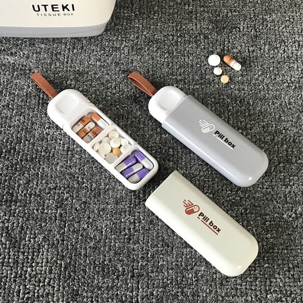 3 Grids Pill Organizer Mini Lätt att bära Pocket Small Pill Box Beige