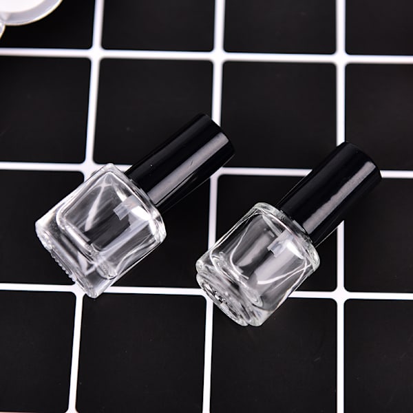 1 st 5 ml genomskinligt glas tom nagellacksflaskabehållare med ett L Square