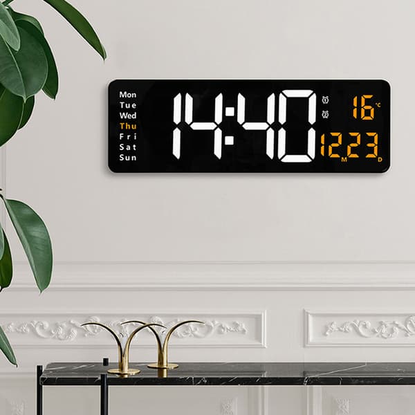 LED digital väggklocka Elektronisk väggfjärrkontroll Temp Date Orange 16 in