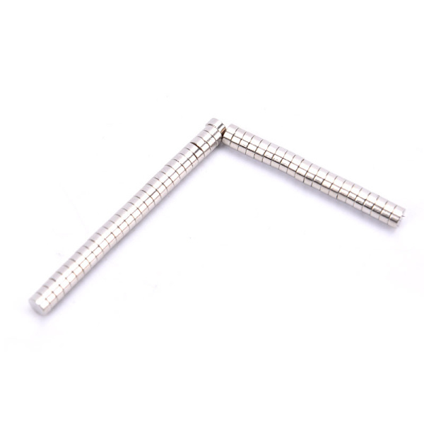 50 st 4x2 mm rund form jord neodym Super stark magnetisk M Silver