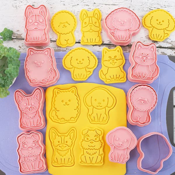 8 ST 3D Hundbakverk Form DIY Cookie Tools Presentkaka De