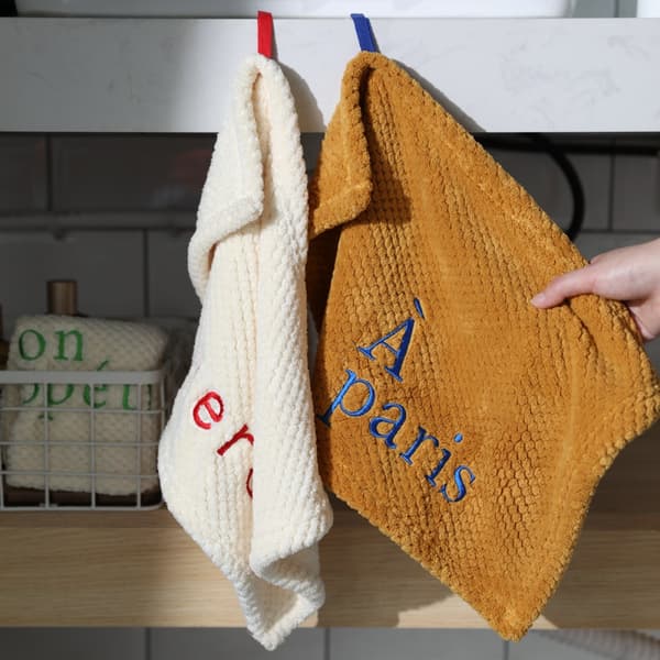 Håndklæder  Bløde absorberende dekorative håndklæder til badeværelset 50×30CM Sæt med 2 (blå bogstaver)