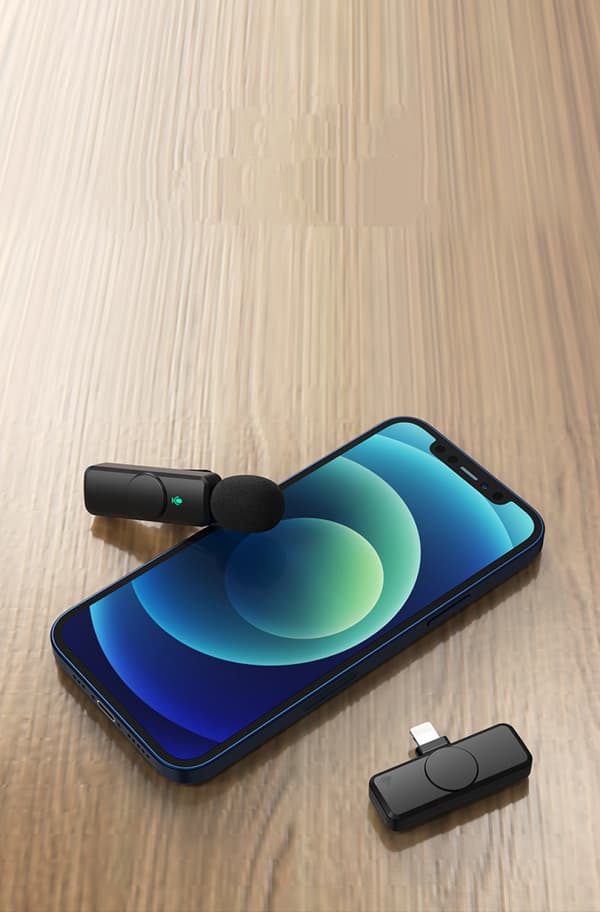Langaton Mikrofoni iPhone ja iPadille, Langaton Klipsi Mikrofoni, Langaton Lavalier Mikrofoni, Langattomat Mikrofonit, Plug-Play Mikrofoni
