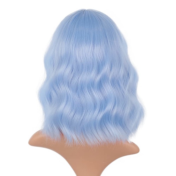 Lyseblå parykk kort krøllet bølget bobparykker for kvinner blå parykk med smell skulderlang syntetisk cosplay parykk fargede parykker for kvinner jenter