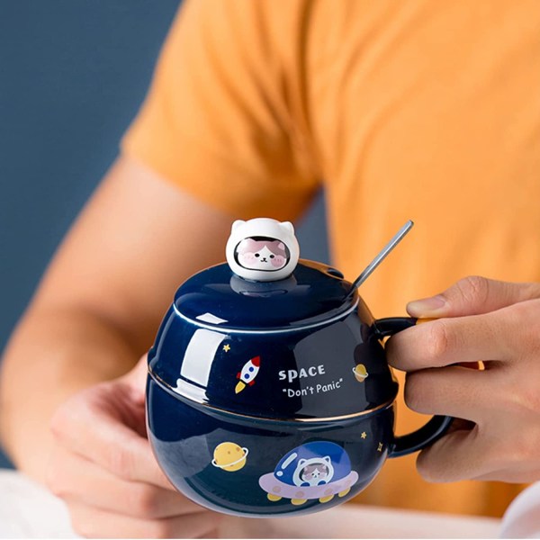 Söt astronautkattmugg med lock och sked, Kawaii presenter keramiska muggar Kopp för kaffe/te/varm choklad/mjölk 500ml/17oz