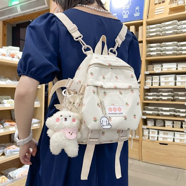 Smuk rygsæk 10,6 tommer Kawaii rygsæk med vedhæng Mini pige rygsæk Sød skoletaske Japansk skoletaske Blomster rygsæk (Hvid)
