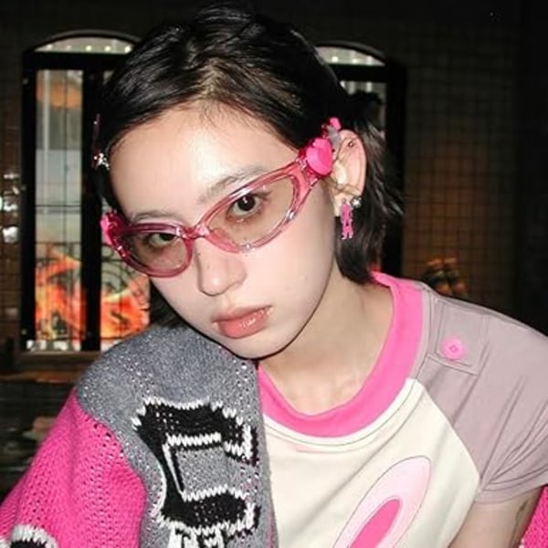 Hjärta Y2k Solglasögon Kvinnor Trendiga 2025 Cool Grunge Söta Ovala Låtsasglasögon Streetwear 2000-tals Modeaccessoarer Green