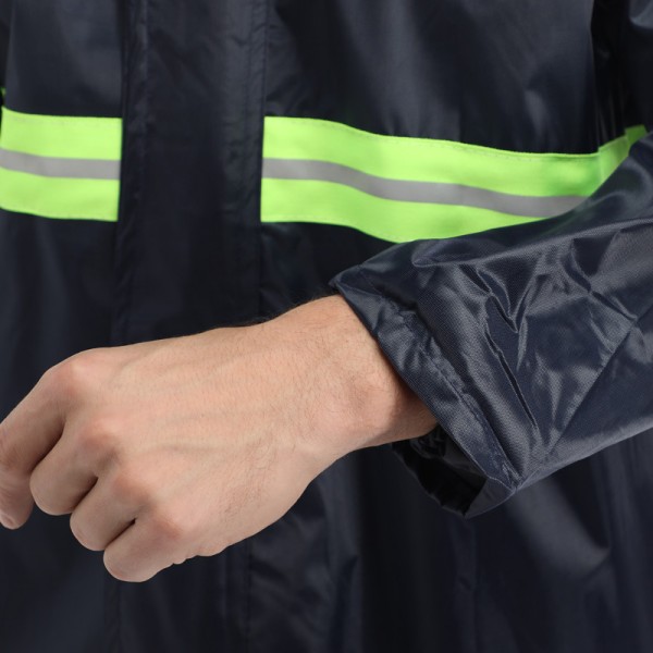 Regndräkter för män, kvinnor Vattentäta, ventilerande regnrockar med iögonfallande reflekterande remsa, slitstarka jackabyxor för regnkläder