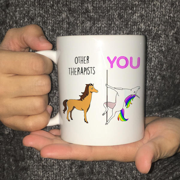 Bästa vänner presenter till kvinnor - Födelsedagspresenter till vänner Kvinnliga - Rolig kaffemugg present till flickvänner - Rolig present till din bästis - 11oz