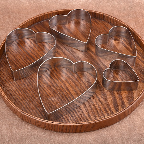 Foose Cookie Cutters Hjerte 5-delt sæt, Størrelser 1,5 \"til 3,75\", Rustfrit stål Cookie Form