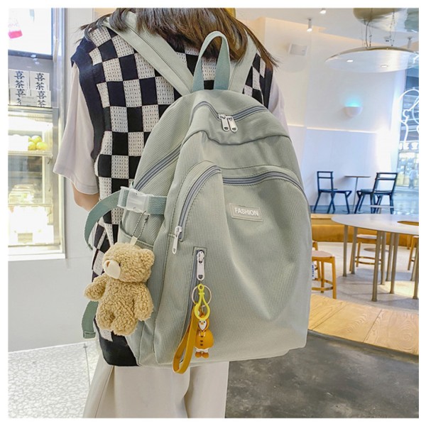 Estetisk ryggsäck för kvinnor, lätt enkel reseväska för kvinnor, ryggsäck för gymnasiegymnasium, med Kawai-hänge (grön)