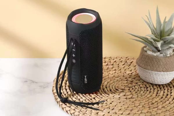 Bærbar utendørs Bluetooth-høyttaler trådløs vanntett