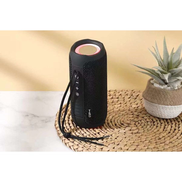 Ulkoilmakäyttöön sopiva kannettava Bluetooth-kaiutin, langaton ja vedenkestävä