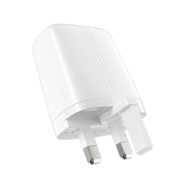 hoco. NK1 Zhanyou dobbelport PD20W+QC3.0 lader ny britisk standard 18W hurtigladinghode