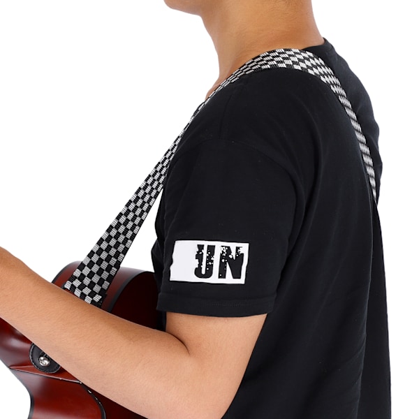 Justerbar nylon gitarr axelrem för folk gitarr elgitarrer (svart + vit)