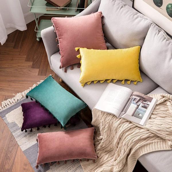 Pakke med 2 fløyelsmyke, ensfargede, dekorative pynteputer med frynser, bohemsk aksentputetrekk for sofa, seng (18 x 18 tommer, syltetøy)