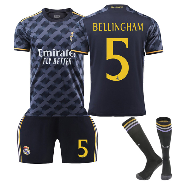 Real Madrid bortebarnedrakt med sokker for sesongen 23/24 5 BELLINGHAM Children's size 20