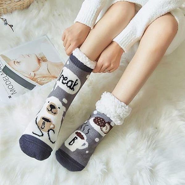 Fuzzy Sokker med Greb til Kvinder Antislip Slippersokker Vinter Varme Hyggelige Bløde Tykke Fluffy Sokker Julegave, 01