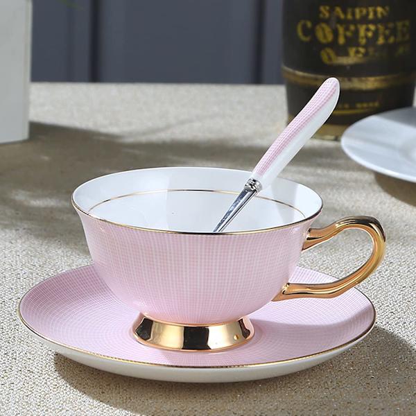 Kaffe Kop og Underkop Sæt - 6.7 Oz Bone China Tekop med Underkop og Ske - Fancy Kop til Kontor, Sofabord Eftermiddagste (pink)