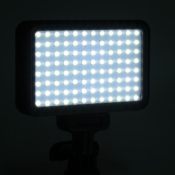 Plast 96LED 3200-6000K Kamera LED Videolys Sæt med Batteri og Oplader