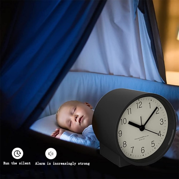 Batteridriven analog alarmklocka, tyst, utan tickande, stigande pipljud, snooze, ljusfunktioner, enkel inställning (svart)