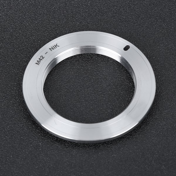 Fikaz M42-NIK Adapterring i aluminiumlegering för M42-objektiv till Nikon D3000/D300s/D3100/D3200-kameror